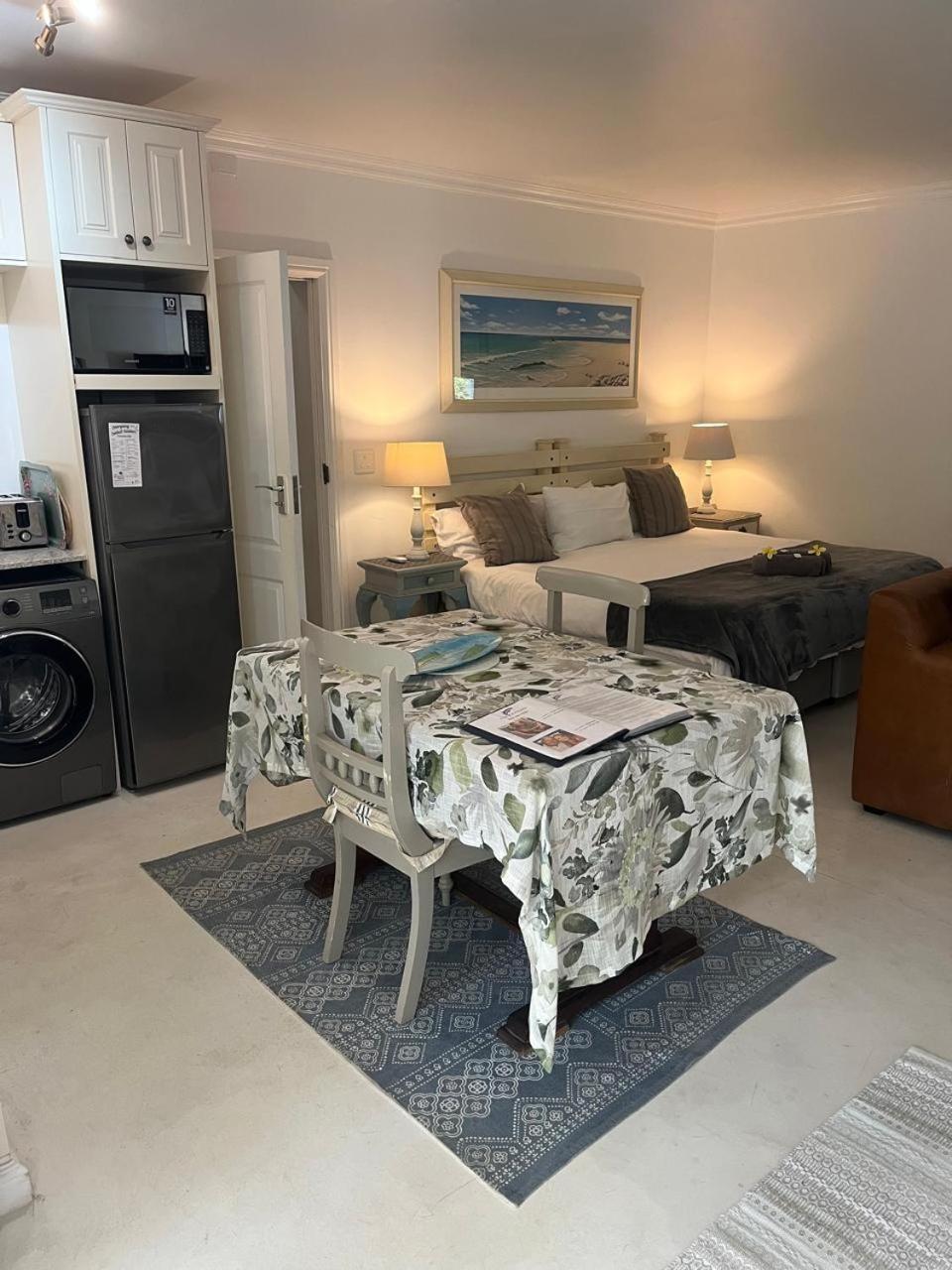 The Joneses Apartment Plettenberg Bay Exterior photo